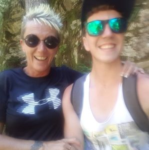 Meet your Posher, Kim